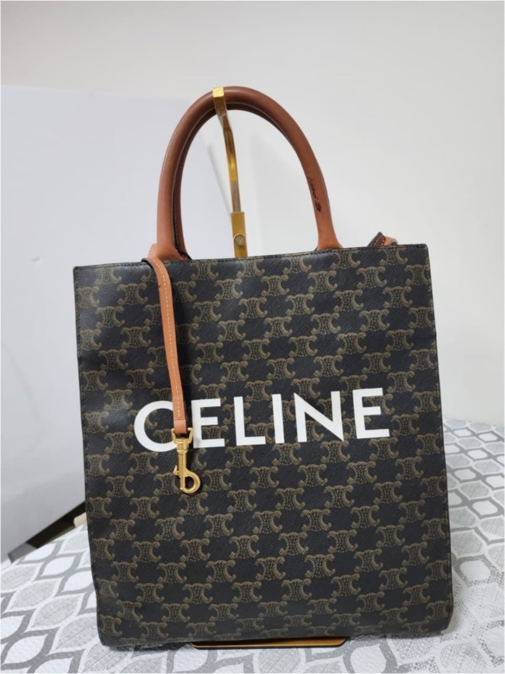 Authentic CELINE Triomphe Canvas Calfskin Medium Vertical Cabas Tote Brown/Black